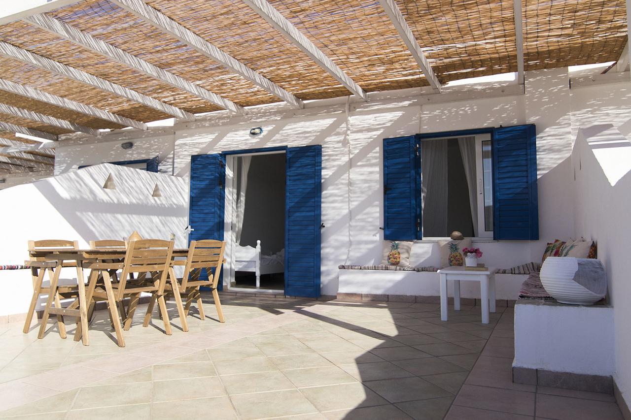 Armadoros Hotel / Ios Backpackers Zewnętrze zdjęcie