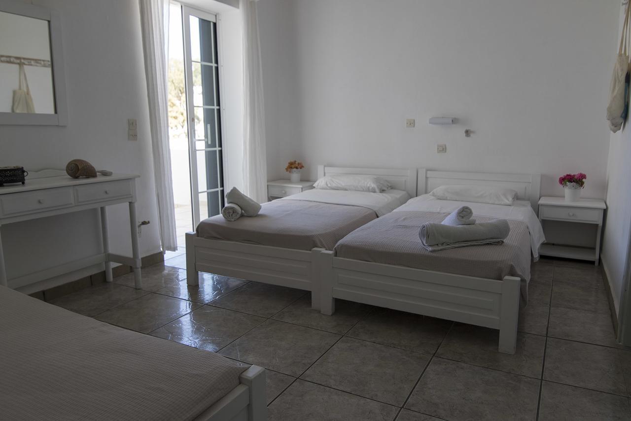 Armadoros Hotel / Ios Backpackers Zewnętrze zdjęcie