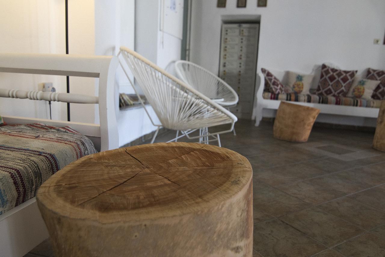 Armadoros Hotel / Ios Backpackers Zewnętrze zdjęcie
